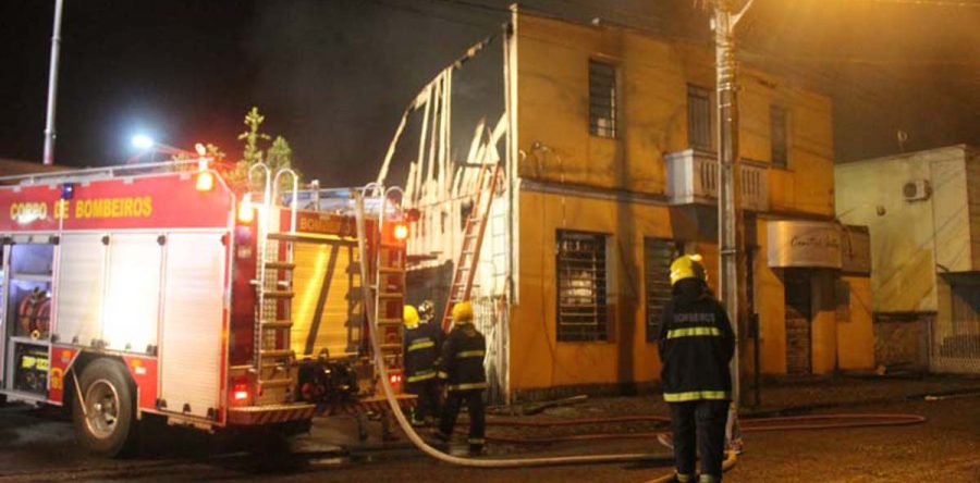 incendio-uva-900x444