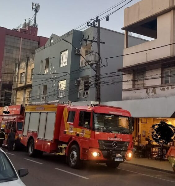 Principio de incêndio no centro movimenta Corpo de Bombeiros Vvale