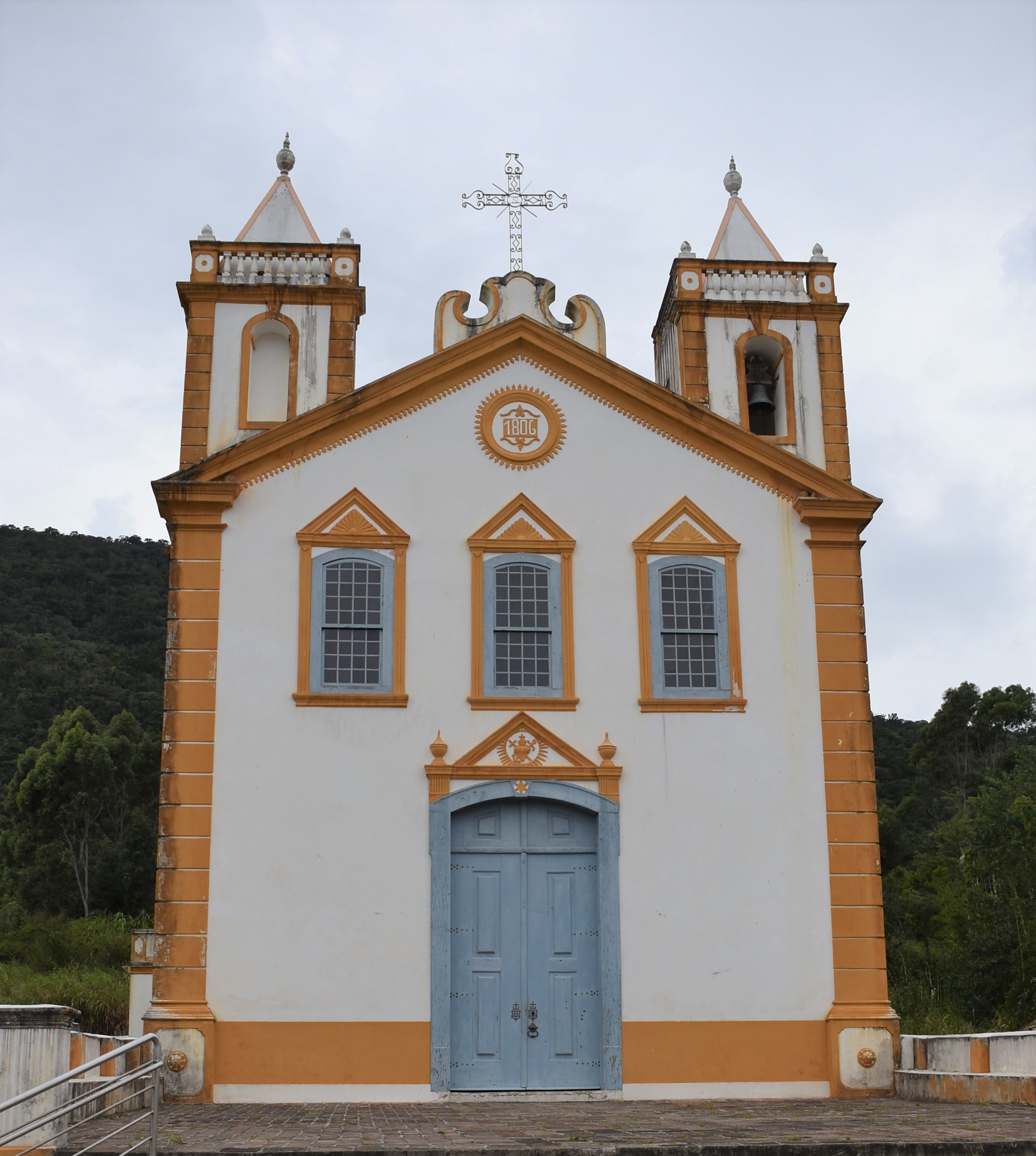 Igreja Nossa Senhora da Lapa no Ribeirão da Ilha Igreja Nossa Senhora da Lapa no Ribeirão da Ilha
