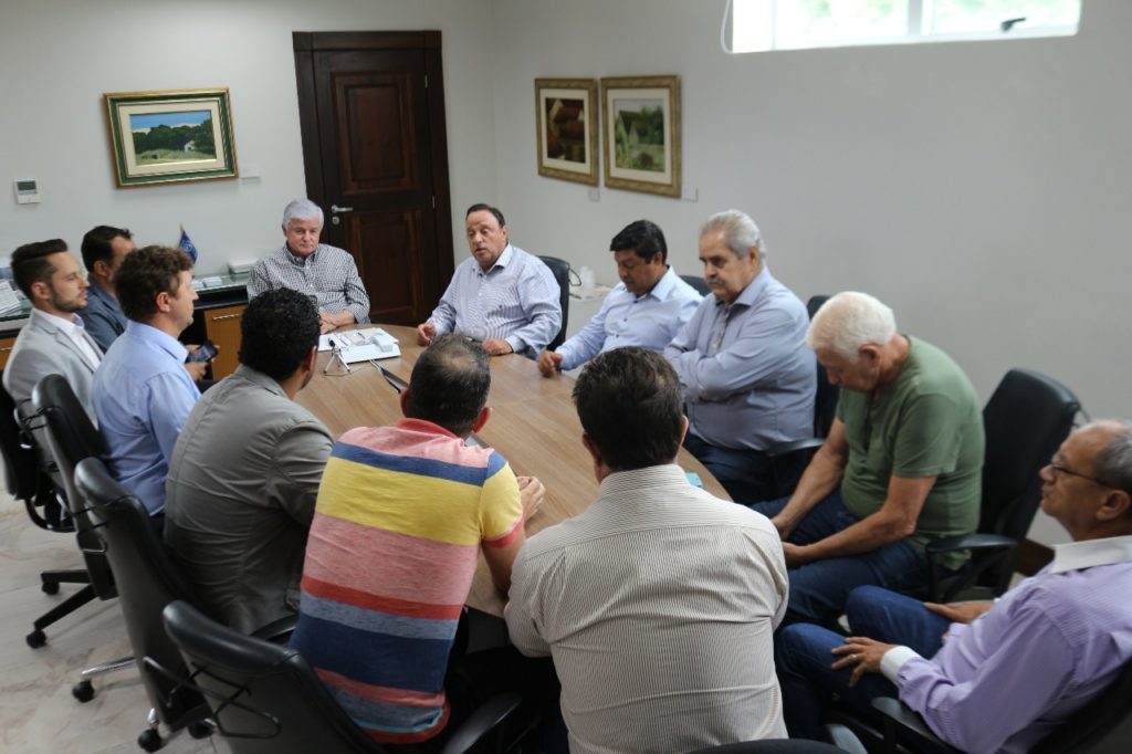 reuniao-curitiba-politica