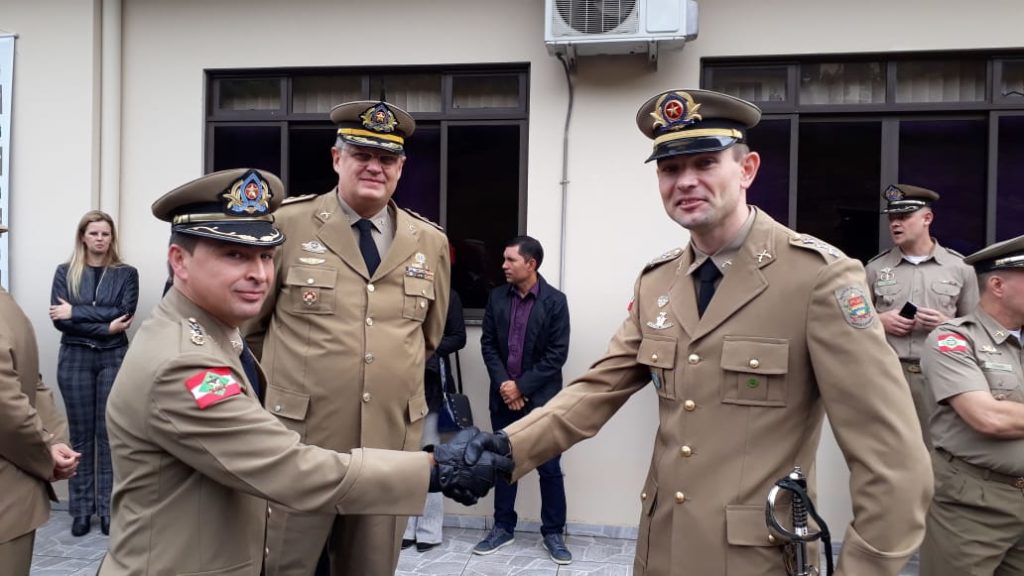 comando-pm-portouniao