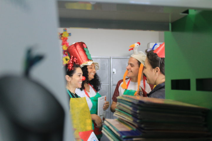 ifpr-biblioteca-leitura7-720x480