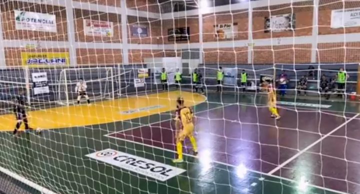 adab-bituruna-futsal-0709-720x388