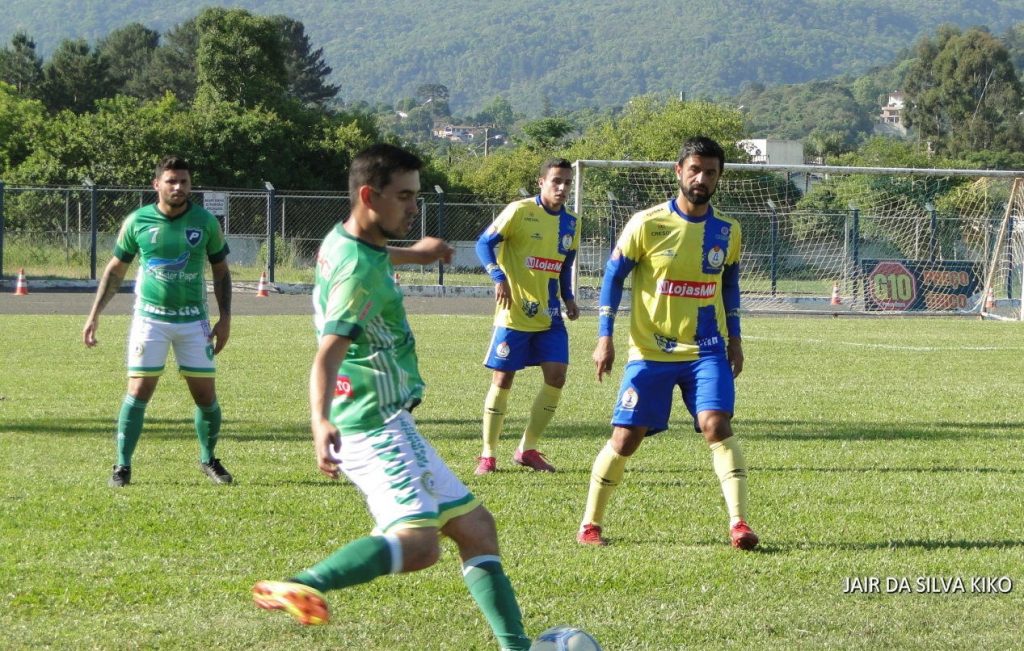 iguacu-amistoso-futebol-0711