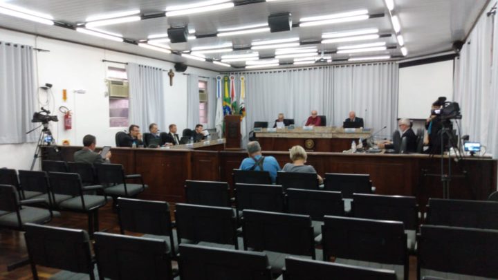 20191211-sessao-camara-portouniao (1)