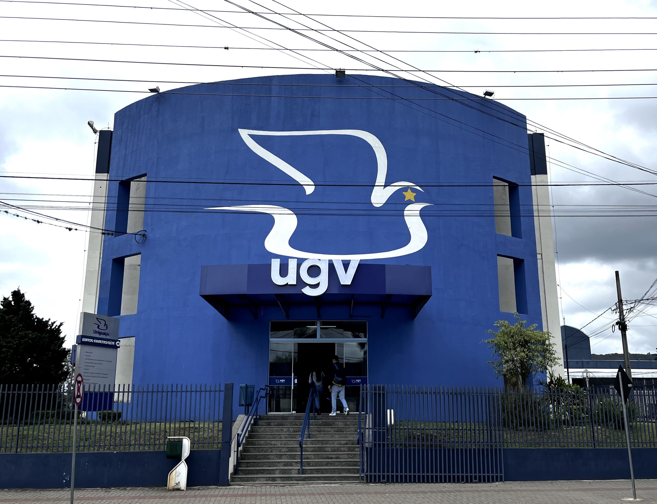 Uniguaçu lança novo nome ao completar 21 anos