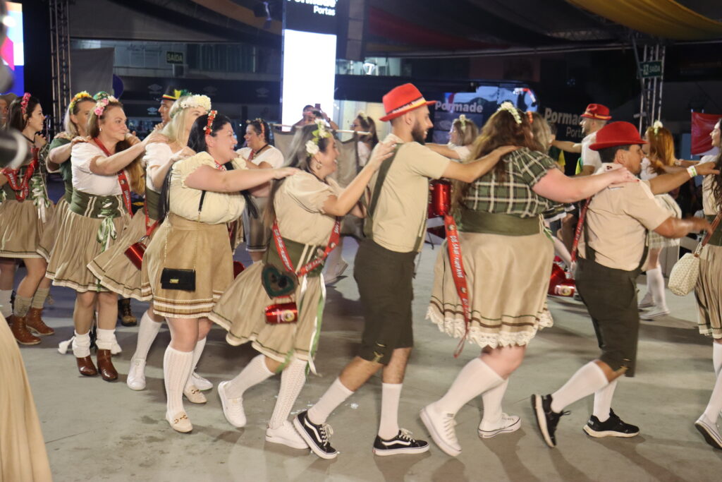 Festa do Steinhaeger e do Xixo volta com toda a sua força