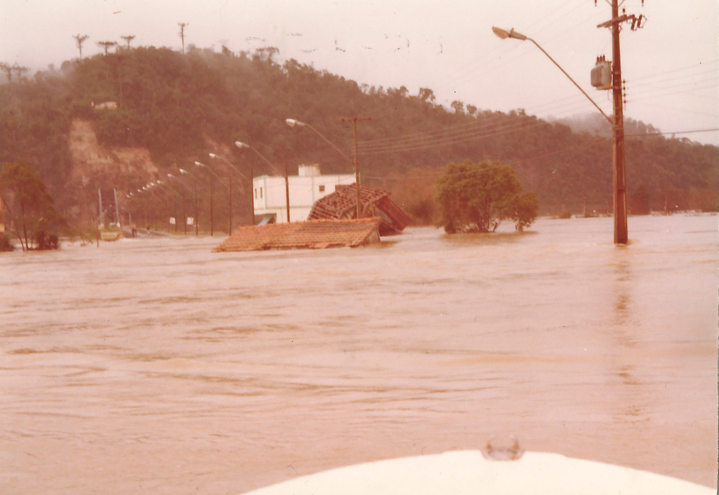 Histórias da grande enchente de 1983 no Vale do Iguaçu