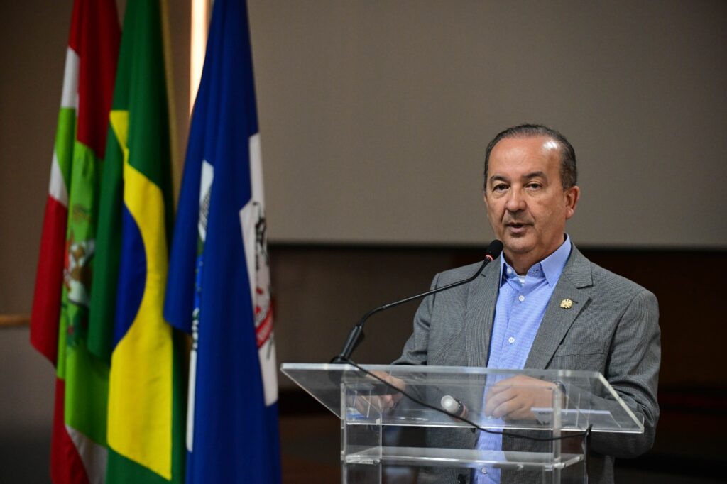 Governador de Santa Catarina, Jorginho Mello