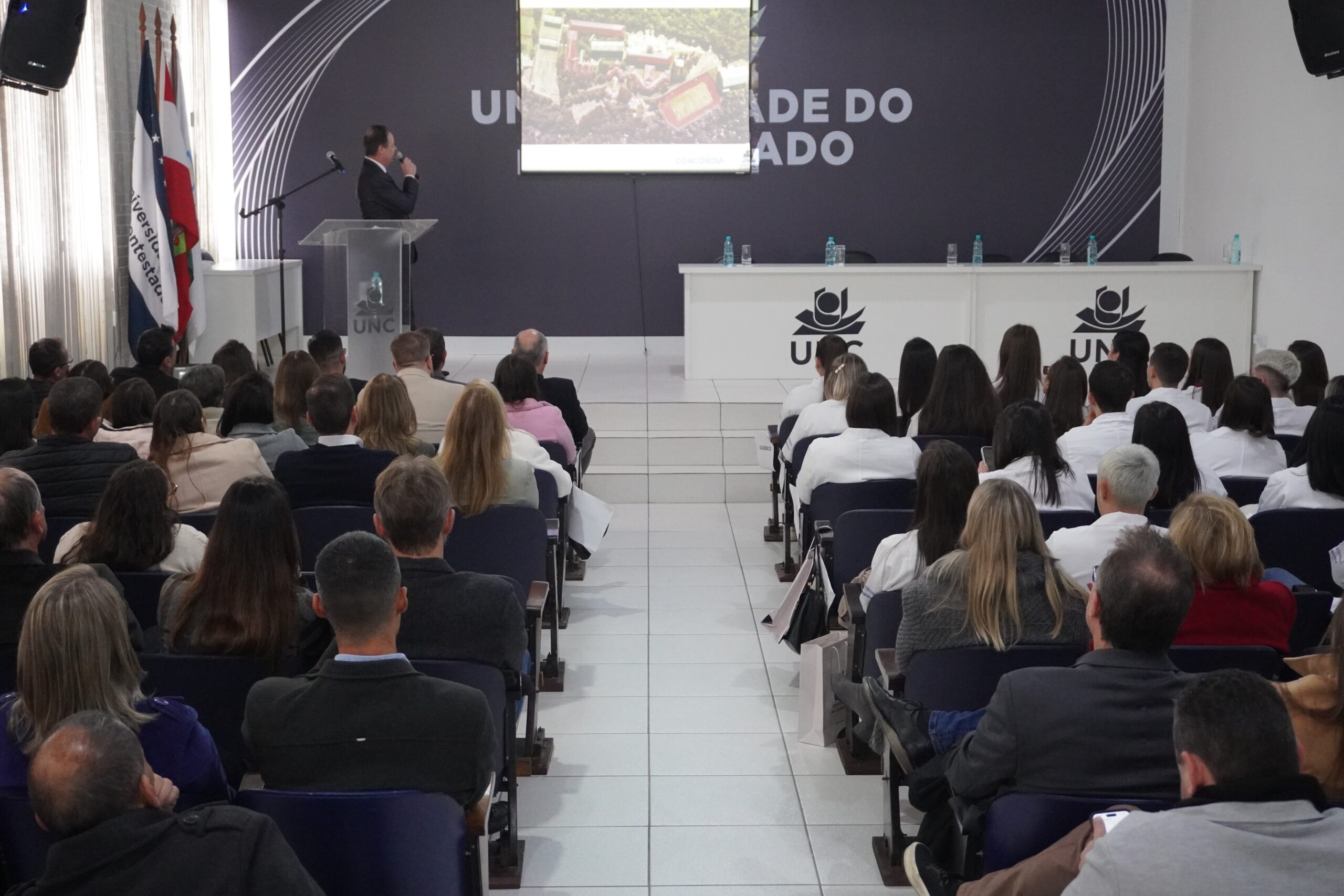 UNC realiza aula inaugural da primeira turma de Medicina da UNC Porto União