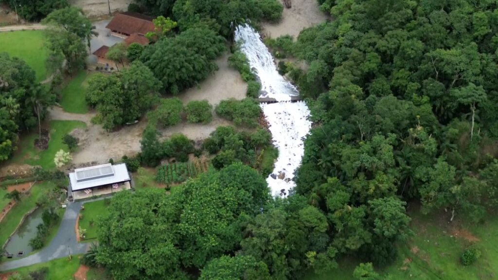 COLUNA PELO ESTADO: Abastecimento de água comprometido em Joinville