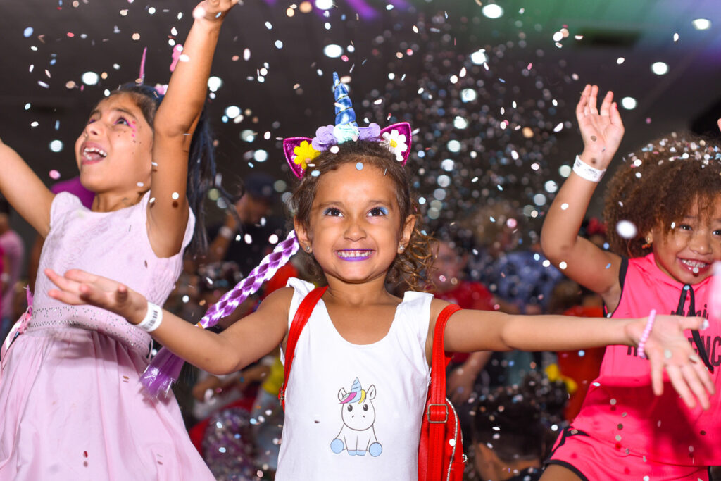 pelo paraná carnaval