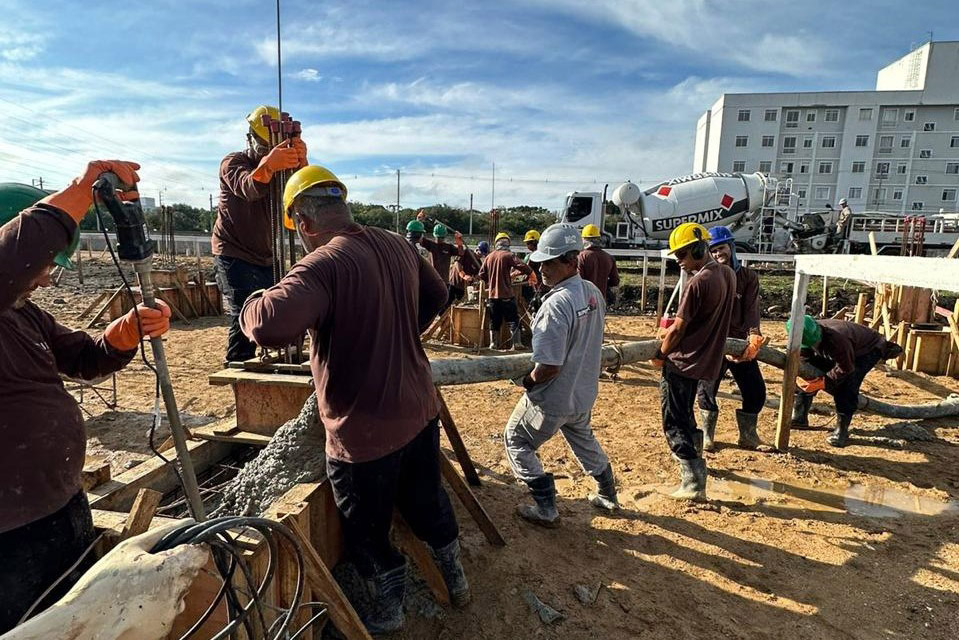 COLUNA PELO PARANÁ: Ocupação