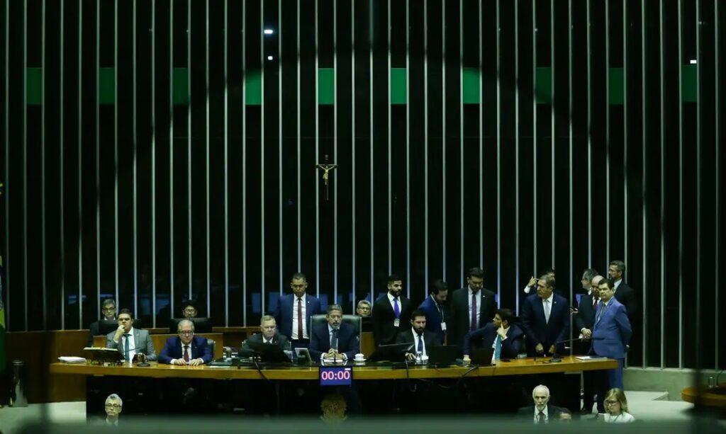 COLUNA PELO ESTADO: Como foi votado o projeto que regulamenta Reforma