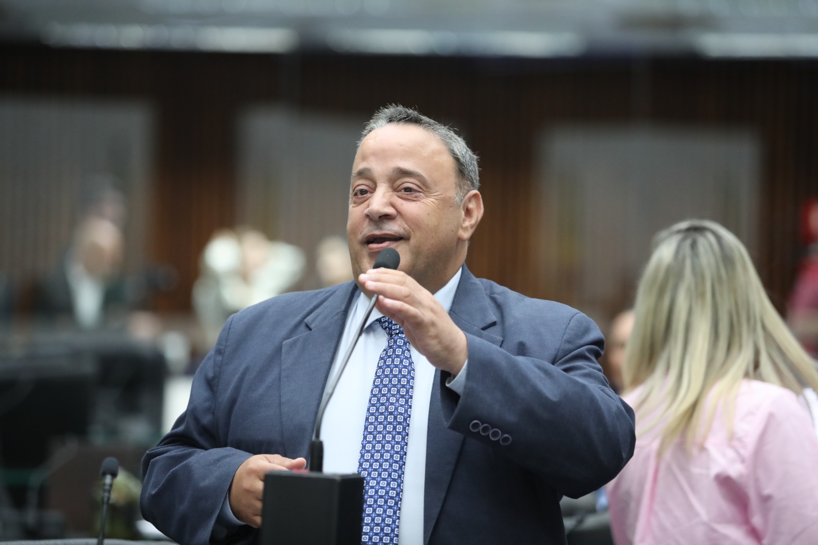 Deputado Bakri destaca PL que prevê emissão gratuita da CNH para paranaenses em vulnerabilidade