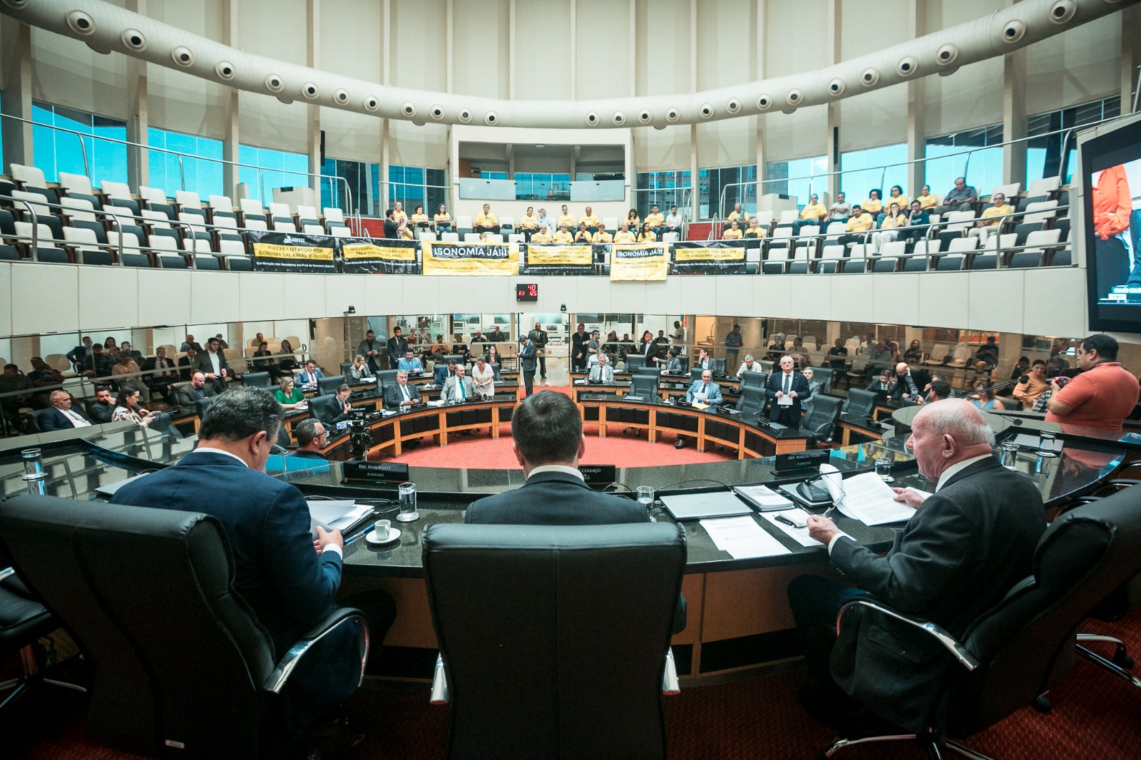 COLUNA PELO ESTADO: Governo do Estado tem pacote de projetos aprovados na Alesc