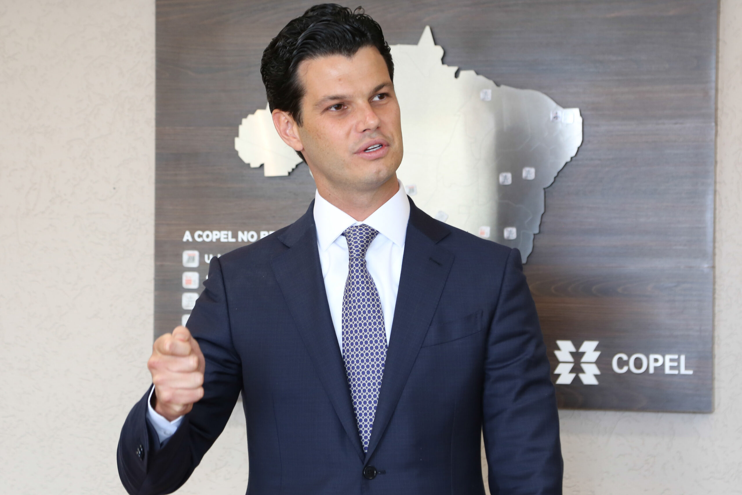 COLUNA PELO PARANÁ: Executivo de Valor