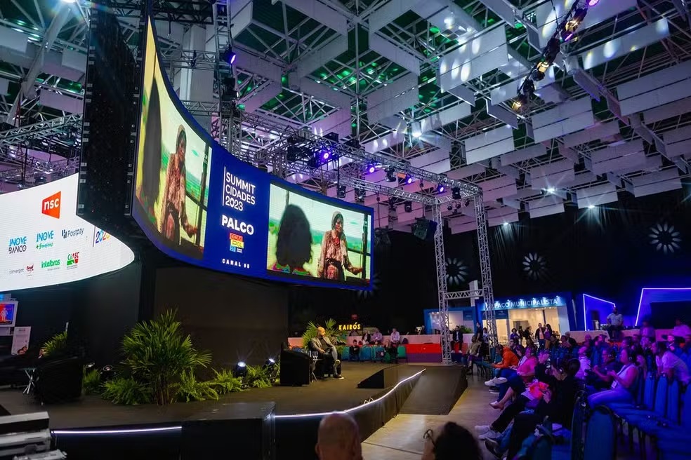 COLUNA PELO ESTADO: Florianópolis recebe o Summit Cidades 2025