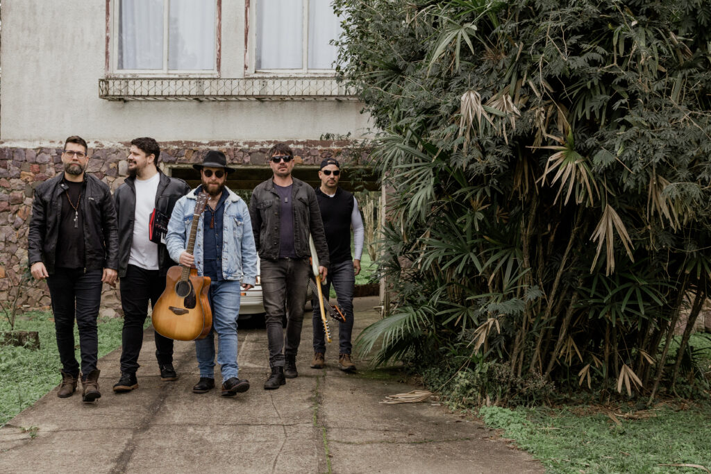 Flow Drive lança EP com estética analógica e alma dos anos 80