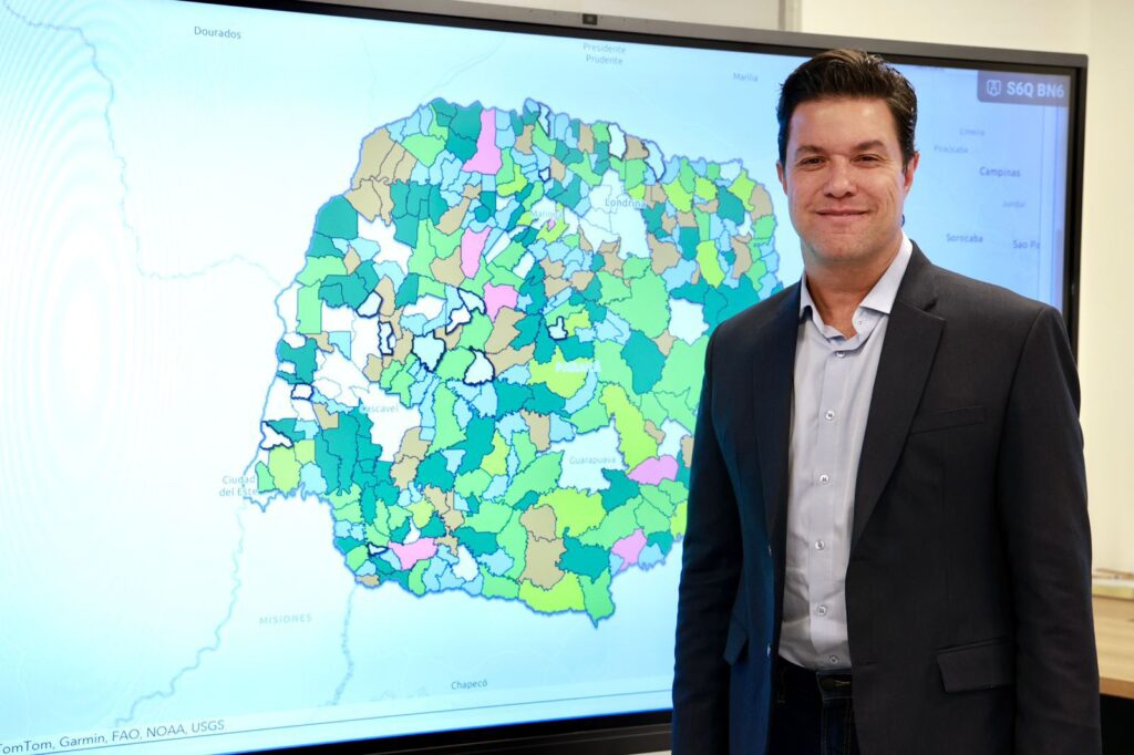 Guto Silva: “O Paraná precisa seguir pavimentando o bom caminho”