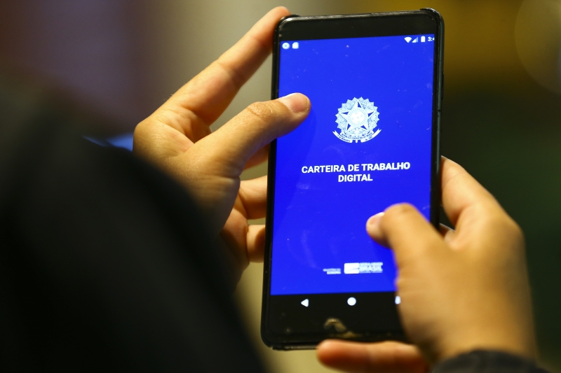 COLUNA PELO ESTADO: Tarifaço: Quase duas mil vagas de trabalho a menos em SC