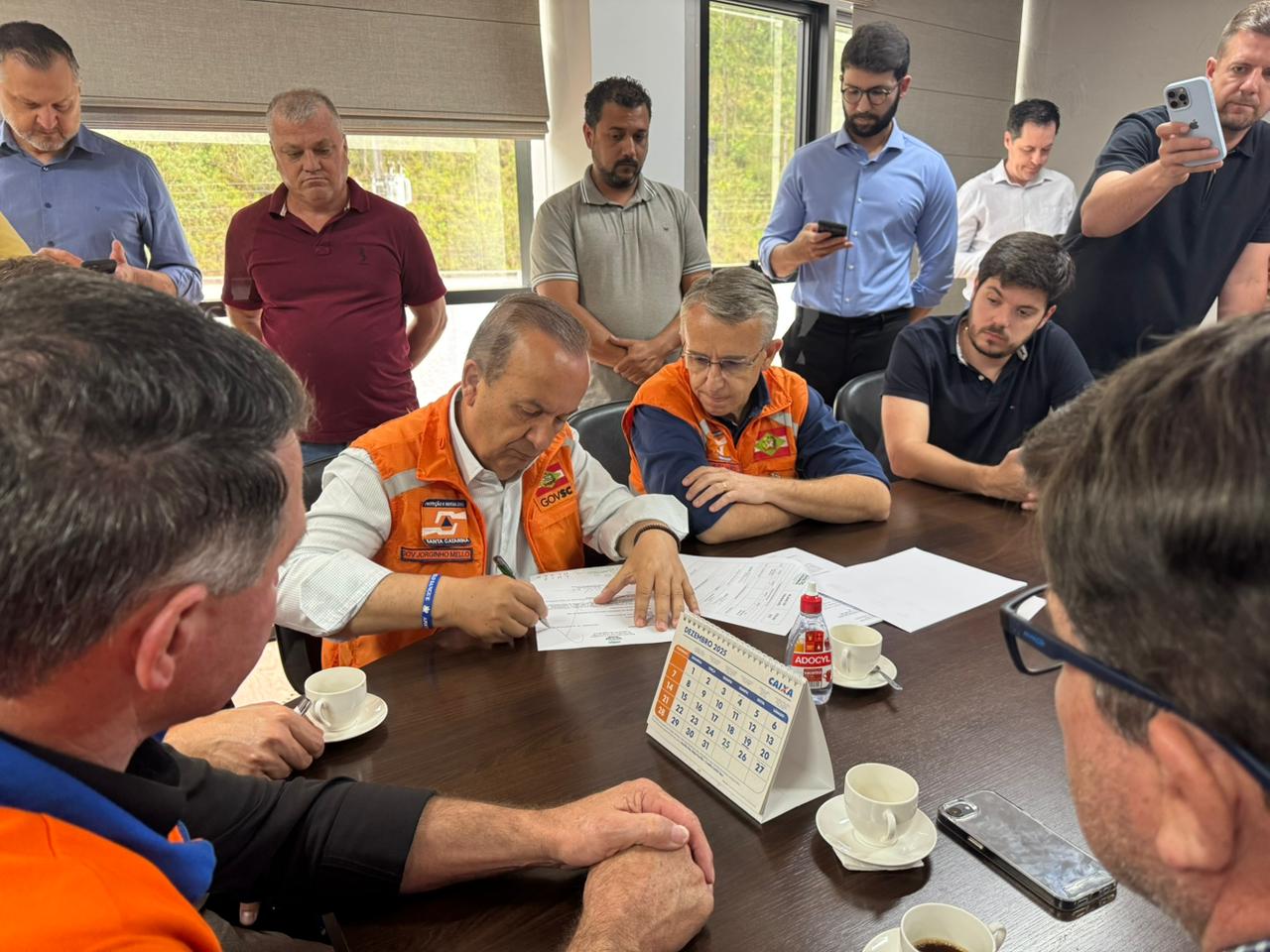 COLUNA PELO ESTADO: Governo do Estado irá ajudar na reconstrução de Luiz Alves