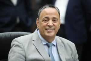 Hussein Bakri comemora sucesso na reduÃ§Ã£o do IPVA e destaca momento especial do Estado