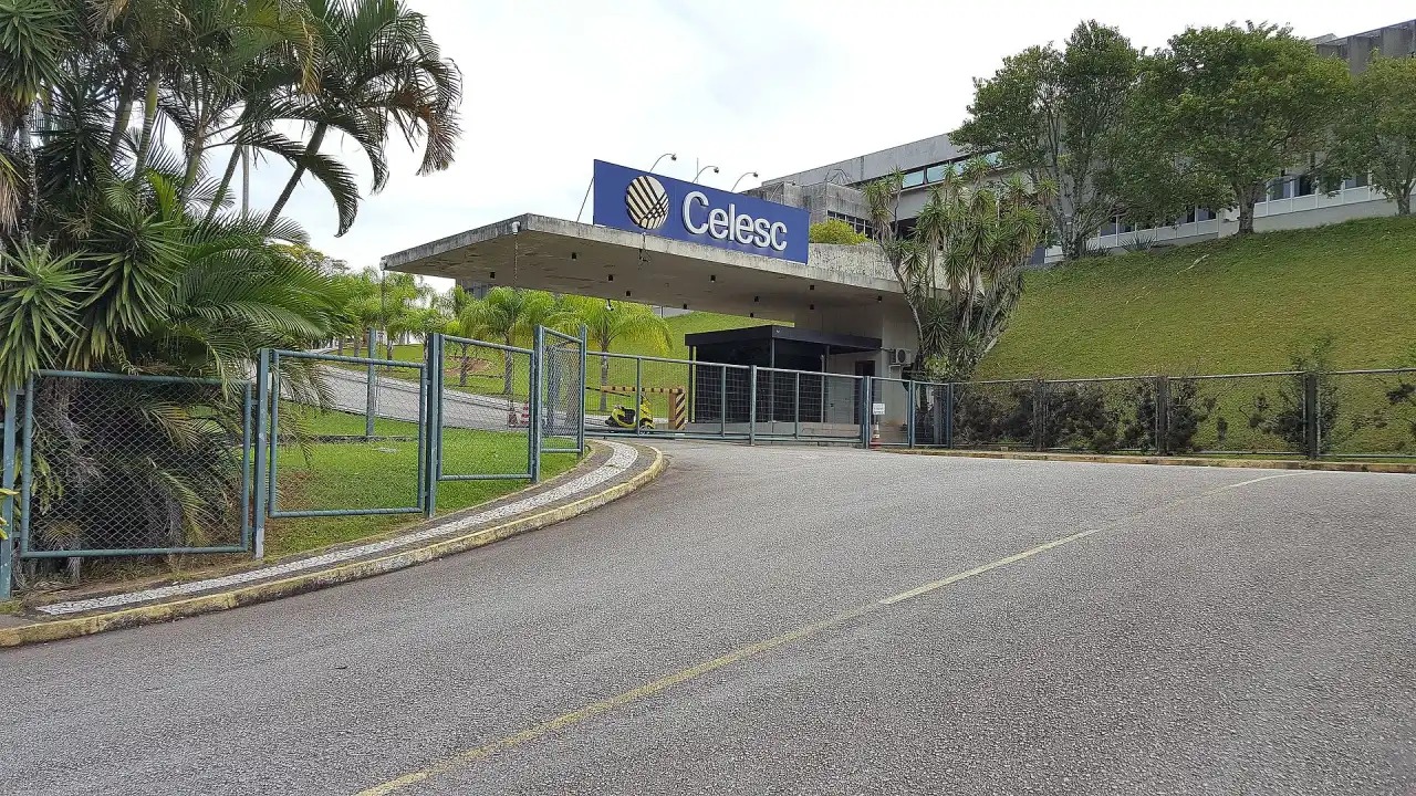COLUNA PELO ESTADO: Fraude em plano de previdência da Celesc chega a R$ 365 milhões