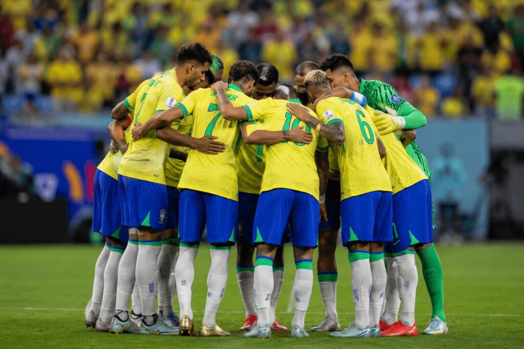 COLUNA PELO PARANÁ: Brasil em campo