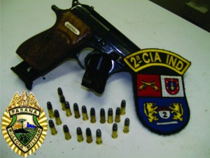 Policia Militar de Bituruna apreende arma de fogo e munições