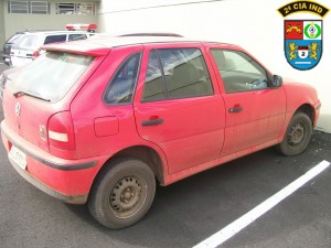 PM recupera veículo de padre tomado em assalto
