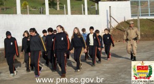 Conseg de São Miguel pratica Ordem Unida