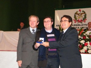 Alesc homenageia personalidades e entidades de Porto União
