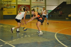 basquete-feminino-portouniao Basquete feminino de Porto União é líder do Estadual
