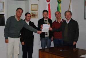 Contratos garantem internet aos Centros de educação e Pontos Turísticos de Porto União