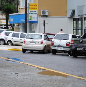Motoristas abusam das leis de trânsito em União da Vitória e Porto união