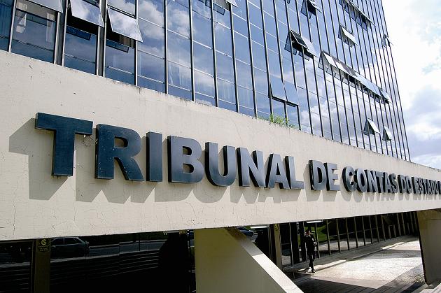 Tribunal de Contas do Paraná divulga lista com nomes de gestores com contas desaprovadas