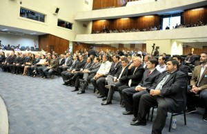 ALEP homenageia 37 anos da Associação das Emissoras de Radiodifusão do Paraná (AERP)