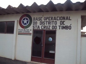 Santa Cruz do Timbó é alvo de vandalismo outra vez