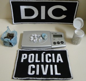 Polícia Civil apreende menor com drogas