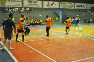Trinta e sete gols em rodada do Cascudão de futsal