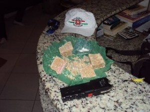 Polícia Militar Rodoviária de Canoinhas faz apreensão de crak e cocaína.