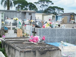 Cemitério 01
