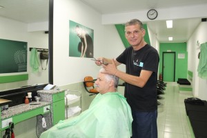 eriton-maos-tesoura