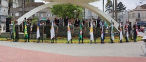 12 bandeiras