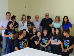 Parceiros do Programa e grupo de teatro
