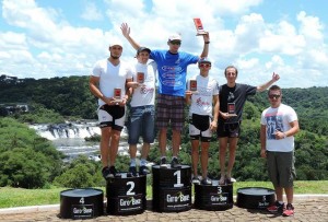 Diego Gabrislosviski no primeiro lugar do pódio