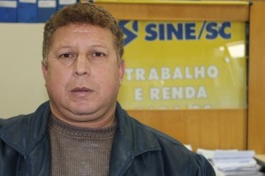 Agencia do trabalhador - bonequinho