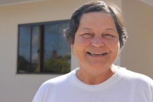 Leni dos Santos gosta de morar às margens da Bento mas tem saudade do tempo em que o movimento era menor