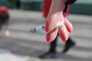 Pesquisas revelam que mais de um bilhão de pessoas no mundo são fumantes